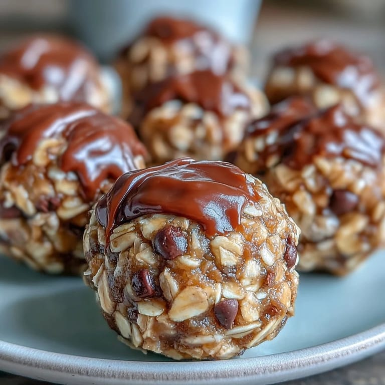Chewy, honey-sweetened oat bites with peanut butter and shredded coconut—a healthy, portable snack ideal for beach trips or busy afternoons.